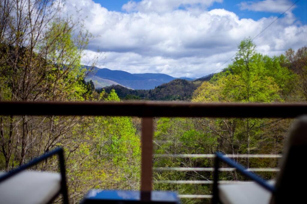 Family Cabin Near Smoky Mtn Entrance Nantahala Роббинсвилл Экстерьер фото